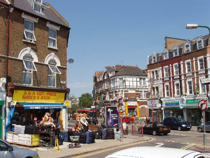 Harlesden: Human settlement in England