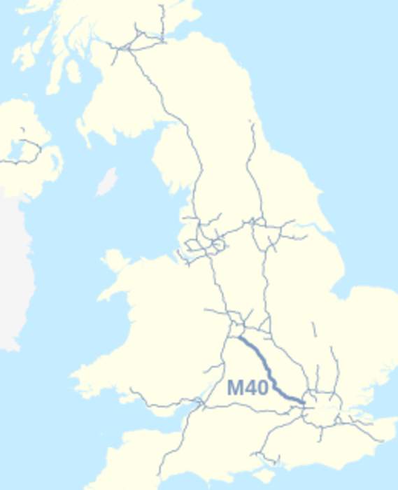 M40 motorway: British motorway connecting London and Birmingham